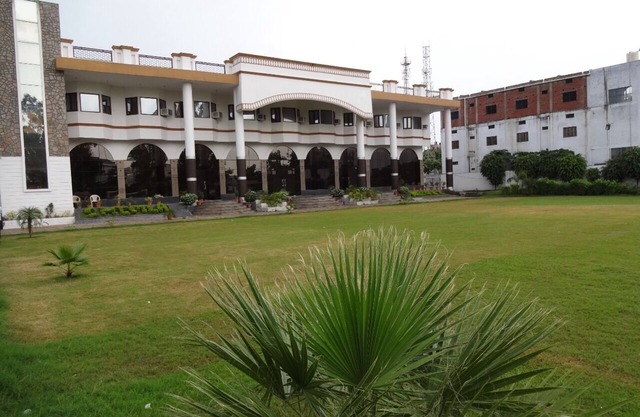 Shimla Resort