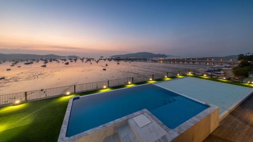 SHIN Arch39 Phuket Beach Front - SHA Plus