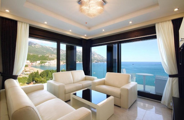 Shine residence