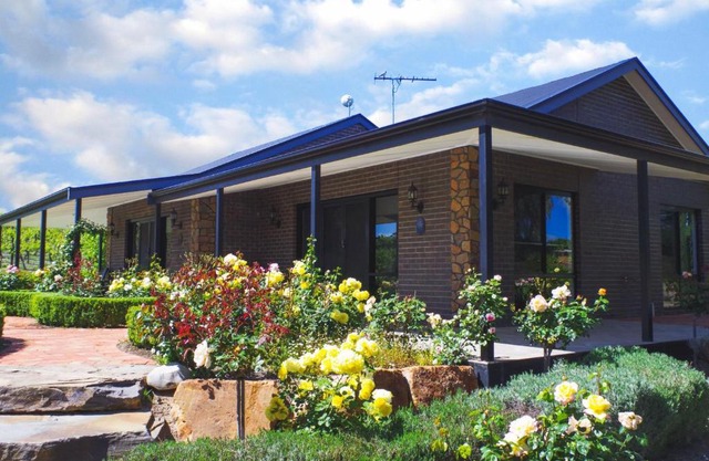 Shiraz Cottage - A Vineyard Retreat in Barossa Valley