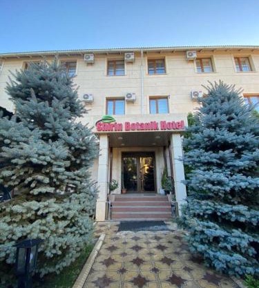 Shirin Botanik Hotel