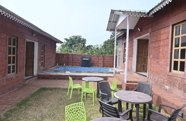 Shiv Parvati Resort