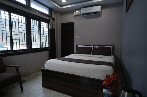 Shiva Guest House