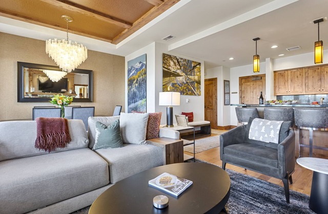 Shooting Star Lodge at Deer Valley Resort - Three Bedroom Residence #201