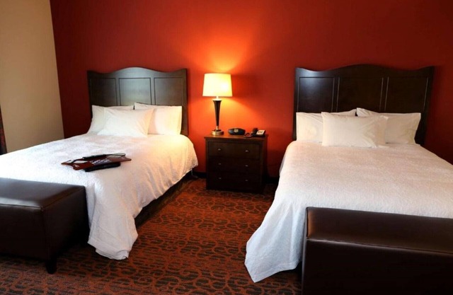 Shop, dine, and explore in Union City
