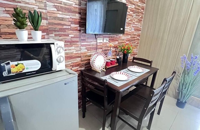 SHORE 1 RESIDENCES