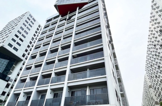 Shore 2 Residences