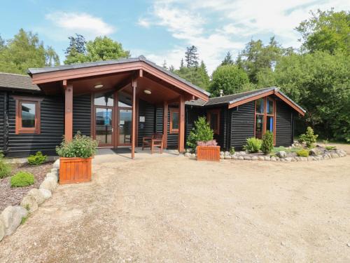 Shore Lodge Brodick Castle