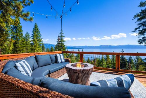 Shoreline Vista - Lake Views Near Hike & Bike
