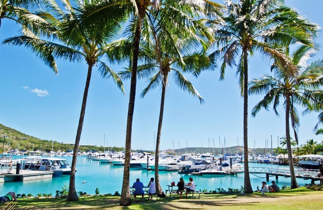 Shorelines 23 Hamilton Island 2 Bedroom Ocean View Near Marina With Golf Buggy