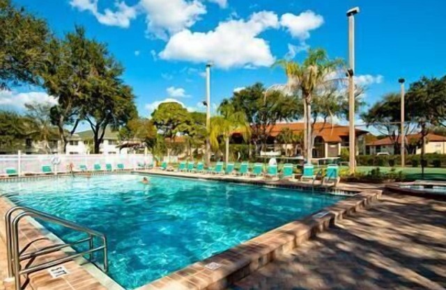 Shorewalk 101 condominio de 2 dormitorios / 2 baños cerca de IMG y 5 millas de la isla de Anna Maria, ocupación máxima de 6 personas.