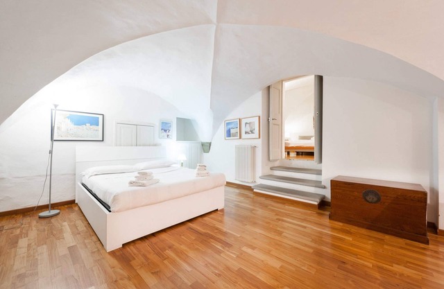 Short-let Florence Pontevecchio Suite