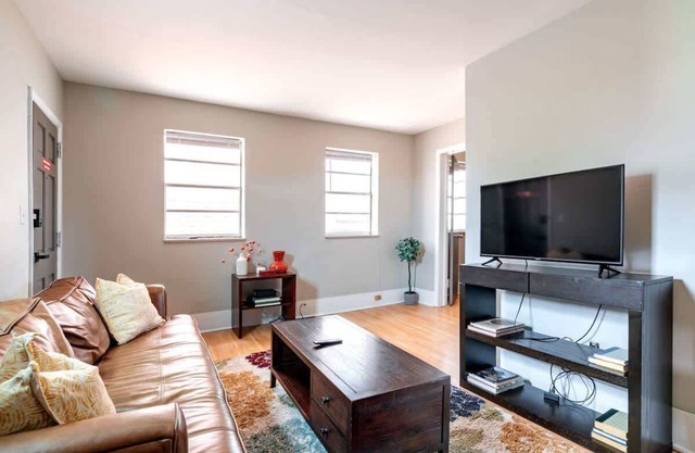 Convention - Short North - Private Parking - Pets