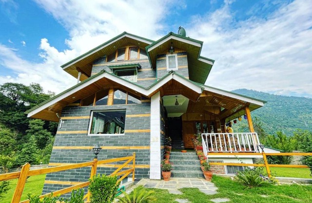 Shree Ganga Cottages