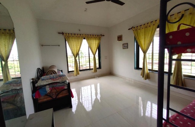 Shree Srushti Homestay Rooms