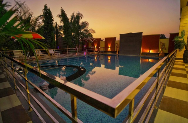 Shreenath Resort