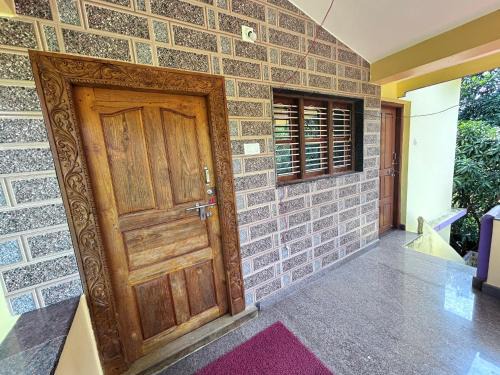 Shreeniketana stay