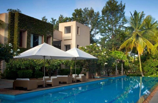 Shreyas Retreat