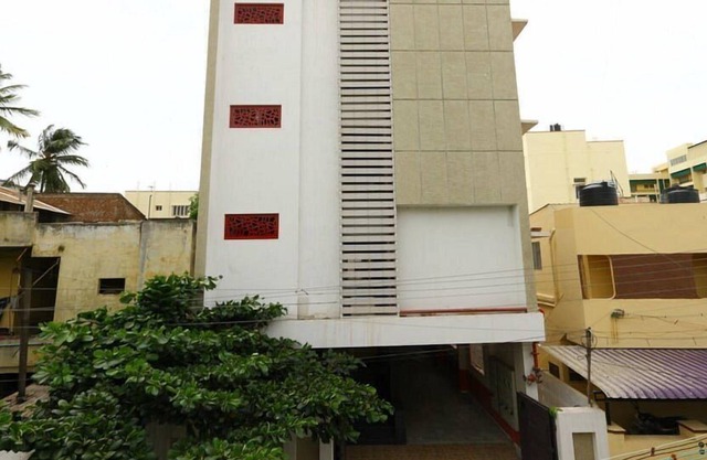 SHRI KAMADHENU RESIDENCY