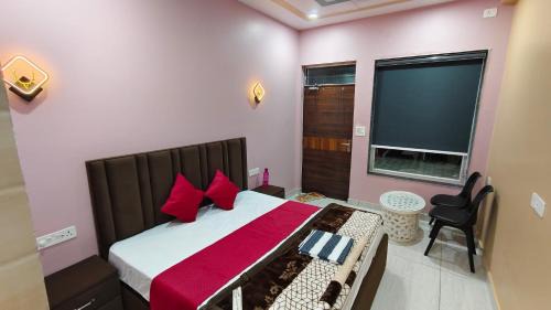 Shri Purna Hotel and Restaurant