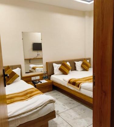 Shri ShyamRaj Hotel Ujjain