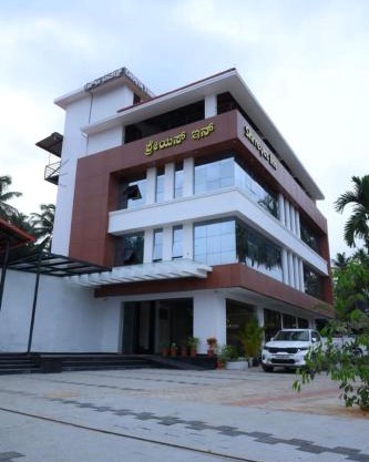 Shrreyas Inn Boarding & Lodging