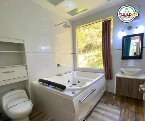 SHUARO Eco Lodge