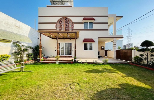 Shyam Sudha Home Stay