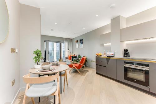 ShySuite 1BED