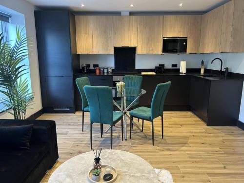 Sia Court, Flat 5