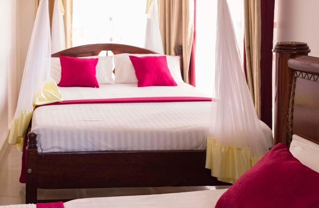 Sienna Beach Hotel Entebbe
