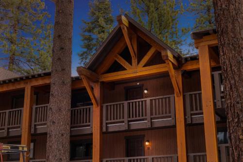 Sierra Pines Retreat - Sleeps 6