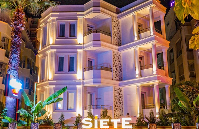 Siete Hotel