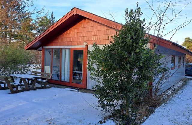 "Signe" - 5.5km from the sea by Interhome