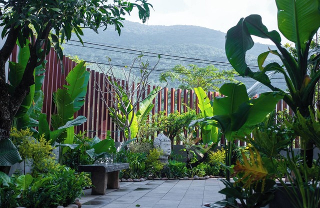 Sila Mandala Villa - Luxurious 5-bedroom villa with WiFi, AC in fabulous Đà Nẵng