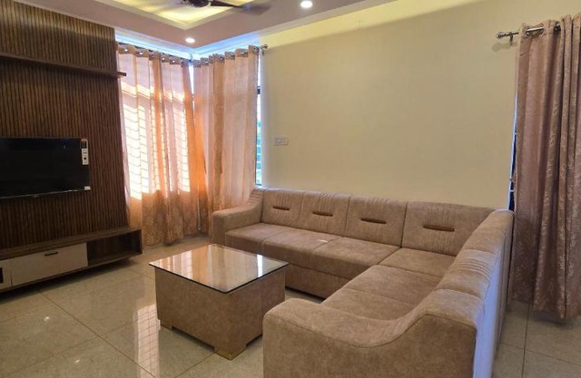 silent view service apartment