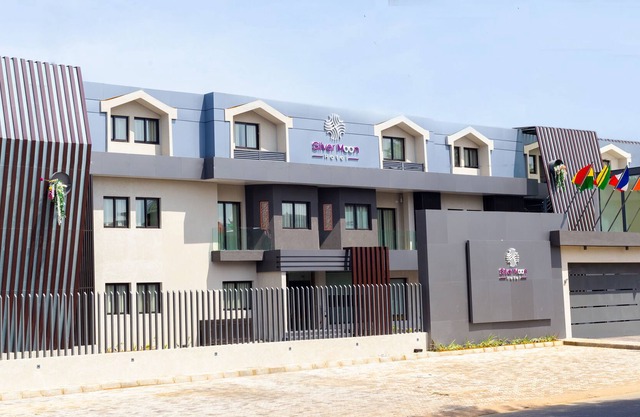 Silver Moon Hotel