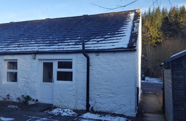 Silver Ridge, 2 House O` Hill