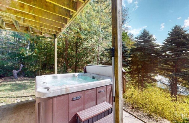 Silver Spring Chalet Large 4 dormitorios, Pittsfield VT, 20 minutos a las pistas de Killington