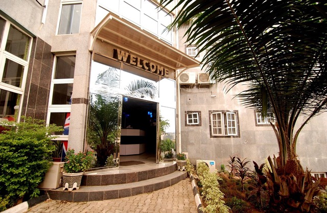 Silverland Hotel and Suites