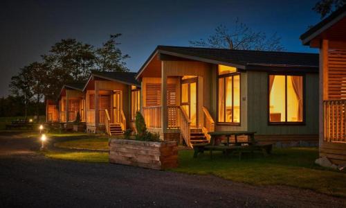Silverwood Luxury Lodge Resort