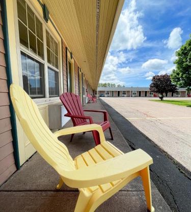 Silverwood Motel