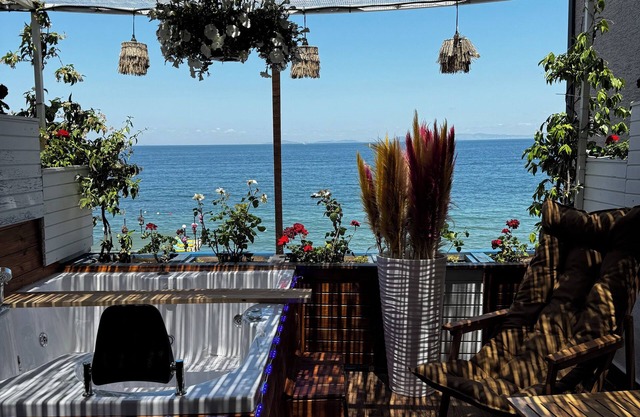 Simirna Sahil Otel