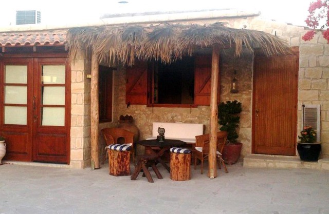 Simona Stone House