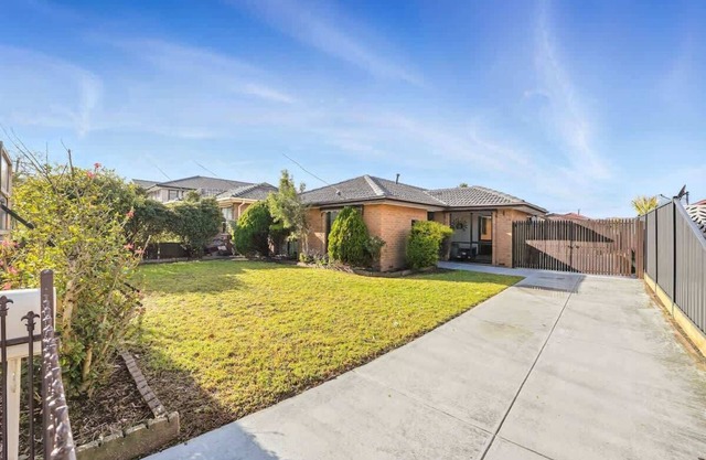 Simple Comfort in Altona Meadows