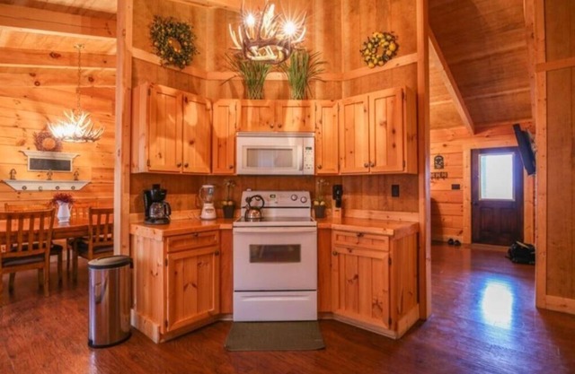Simple Pleasures Cabin