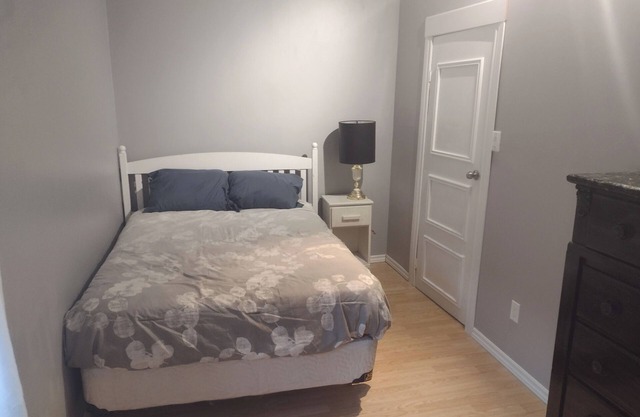 Simple Suite | 42nd Parallel | Point Pelee Biking