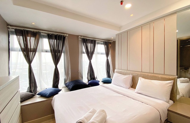 Simply And Comfortable 2Br Pollux Chadstone Apartment