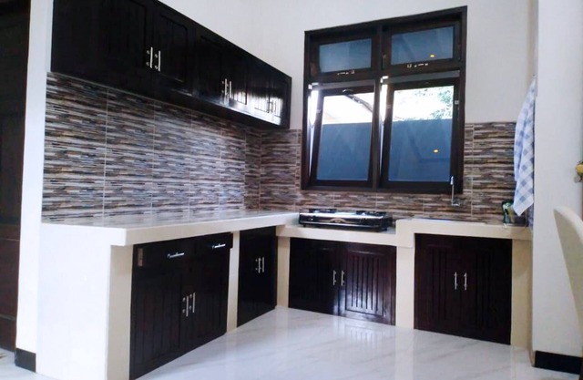 Simplemente Homy Guest House Purbalingga (Alun Alun Kota)