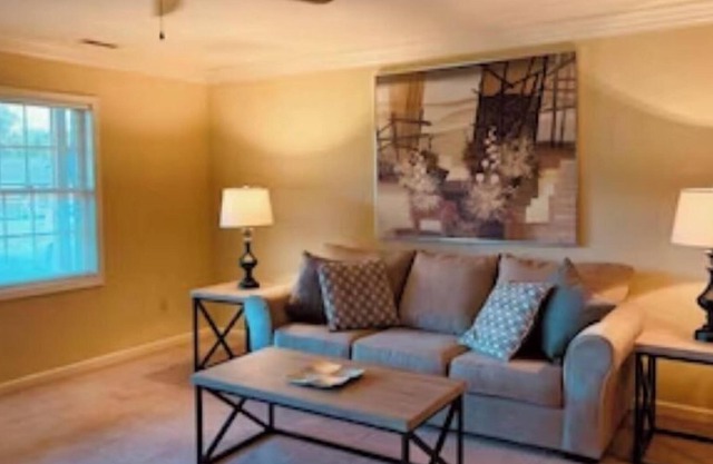 Single level apartment with garage within walking distance to downtown London.